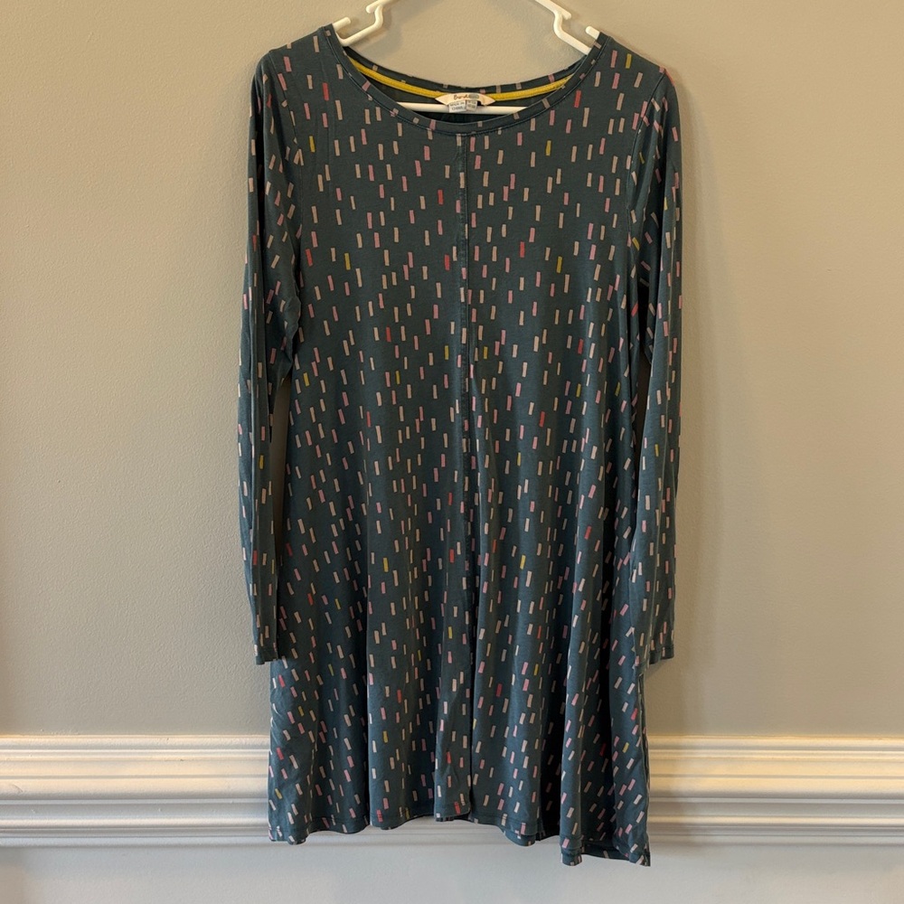 Boden long sleeve dress. Size 6.